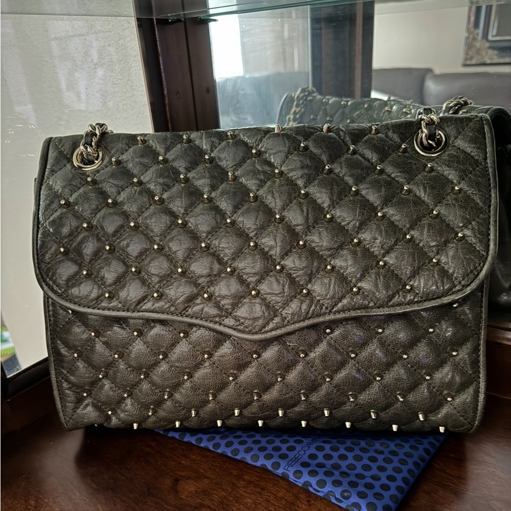 ⭐️⭐️REBECCA MINKOFF diamond quilted studded Affair shoulder/crossbody bag..